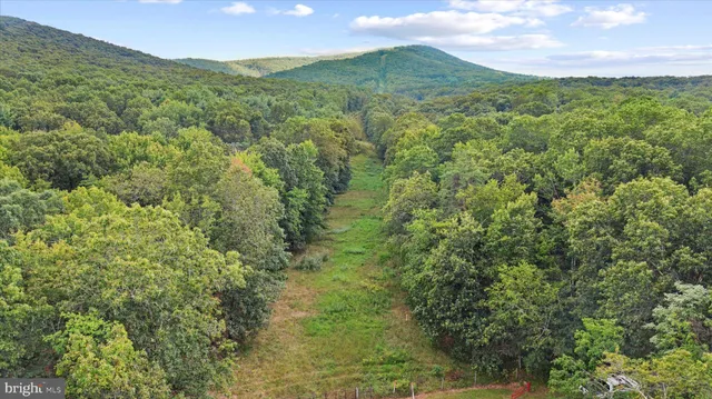 $926,000 | 474 Blackberry Lick Road, Artemas, PA 17211