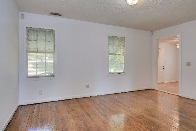 1704 Kissingbower Road Augusta, GA 30904 - Photo 4 of 19 Living Room