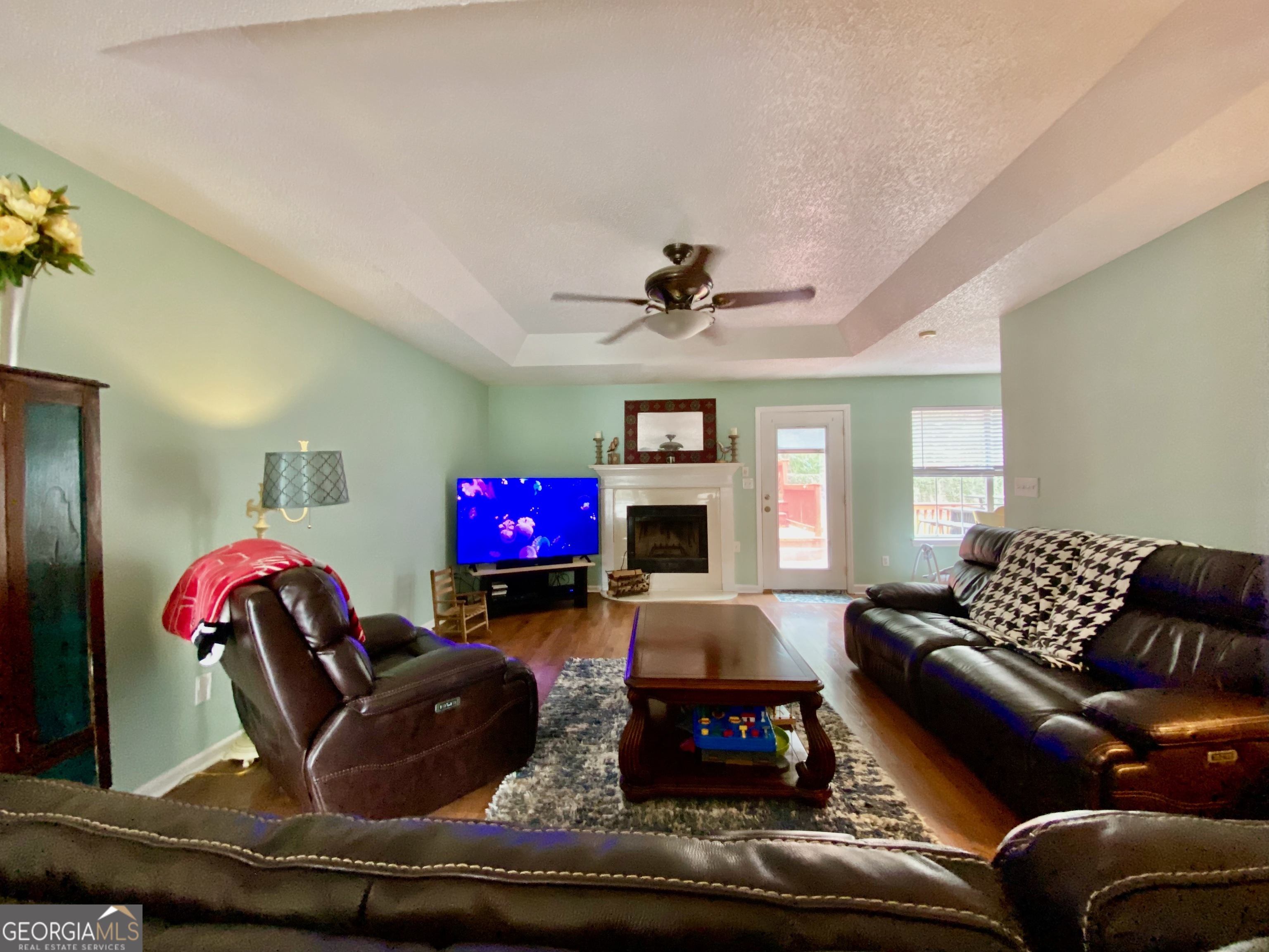 103 Fawn Court Byron, GA 31008 - Photo 3 of 23 a living room with furniture and a window