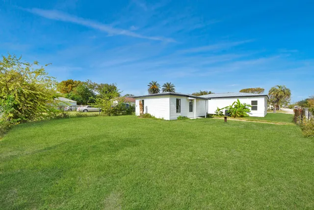 $229,000 | 1203 West 6th Street, Freeport, TX 77541