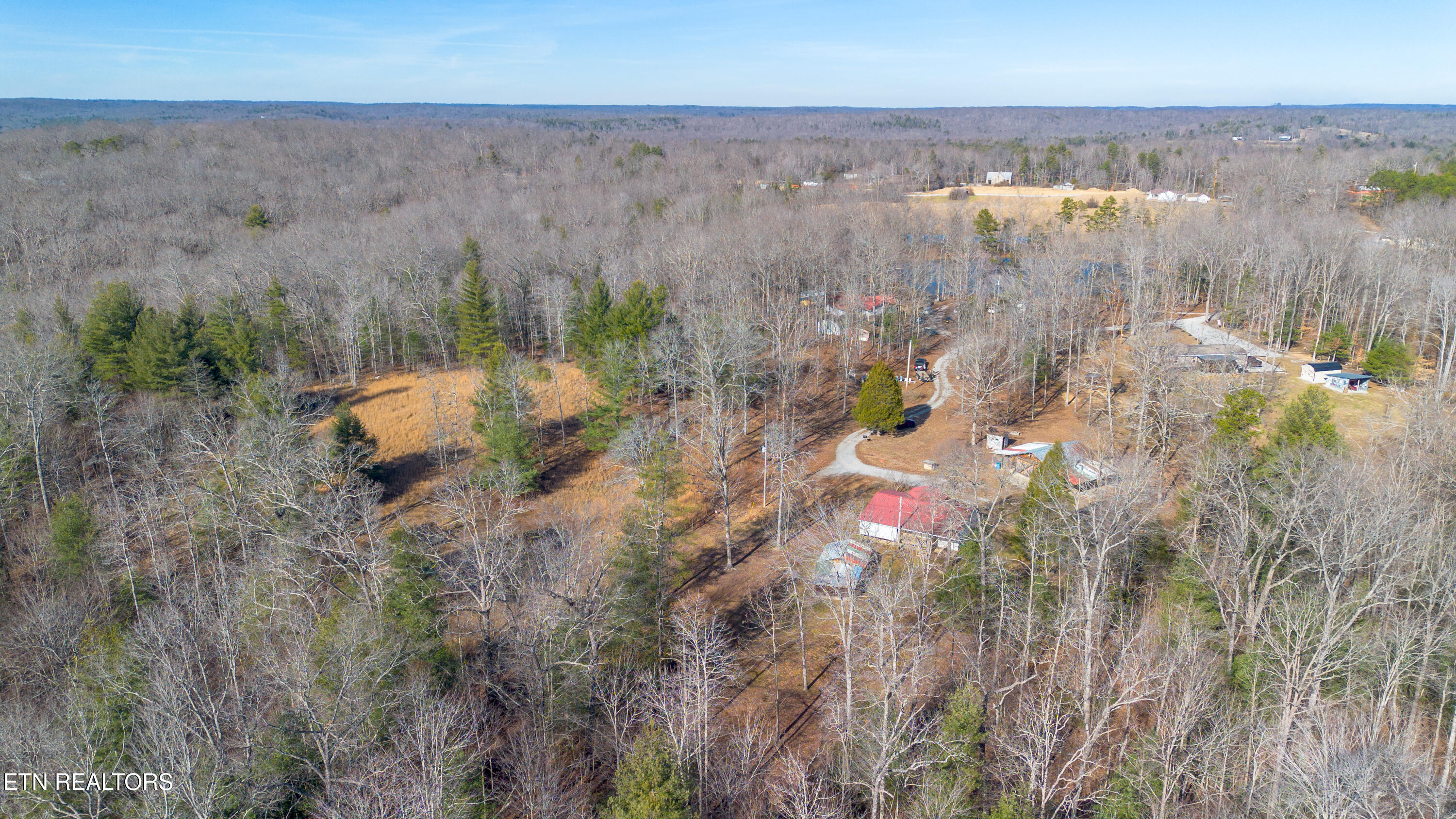 179 Human Drive Lancing, TN 37770 - Photo 37 of 45 179 Human Dr-40