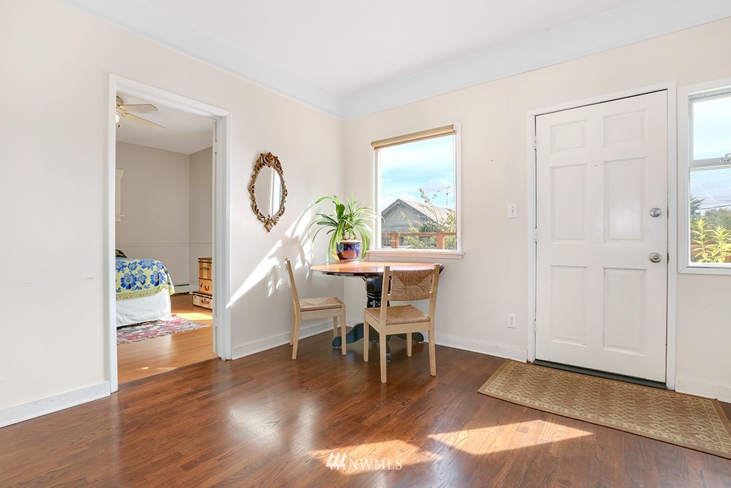1001 North 49th Street Seattle, WA 98103 - Photo 14 of 25
