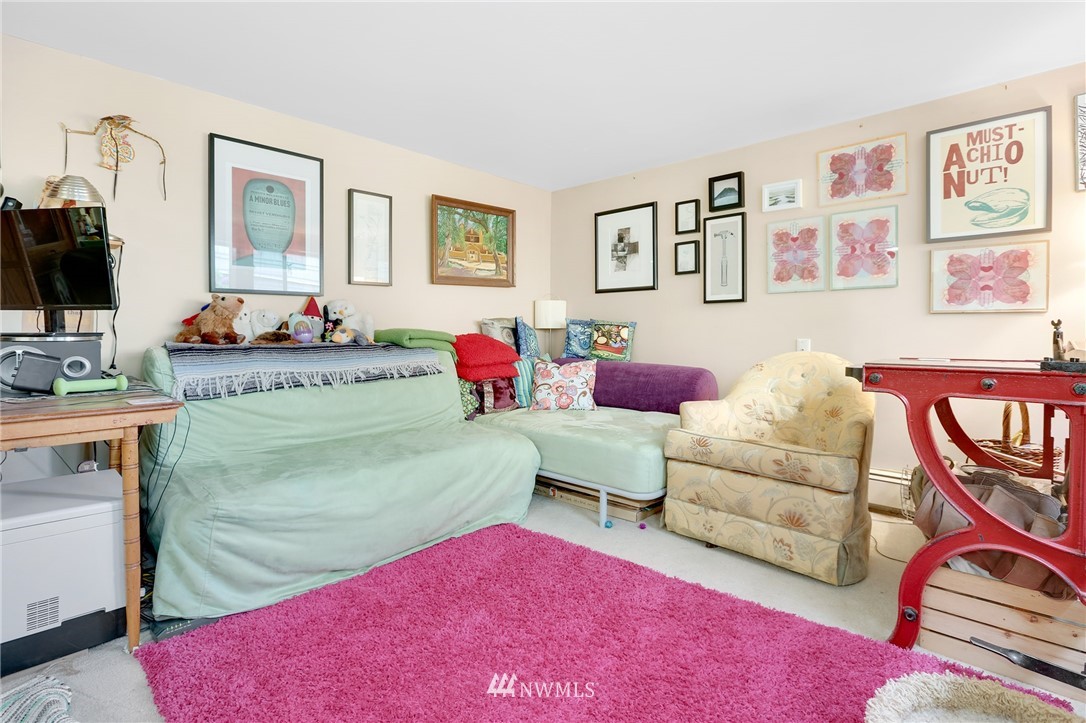 1001 North 49th Street Seattle, WA 98103 - Photo 18 of 25