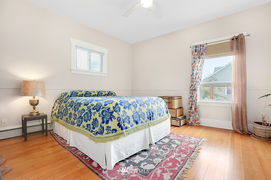 1001 North 49th Street Seattle, WA 98103 - Photo 8 of 25
