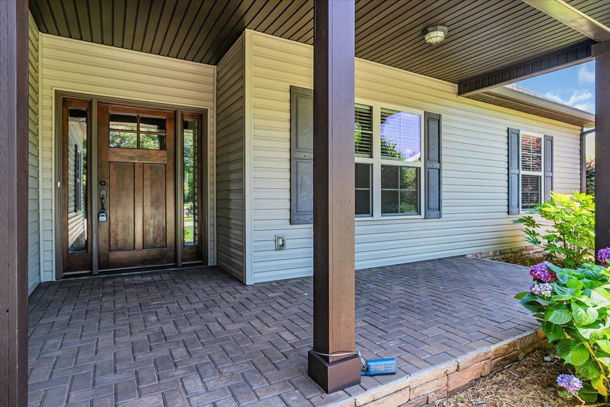 349 Silver Lake Road Duncan, SC 29334 - Photo 4 of 44 Gallery Image 4