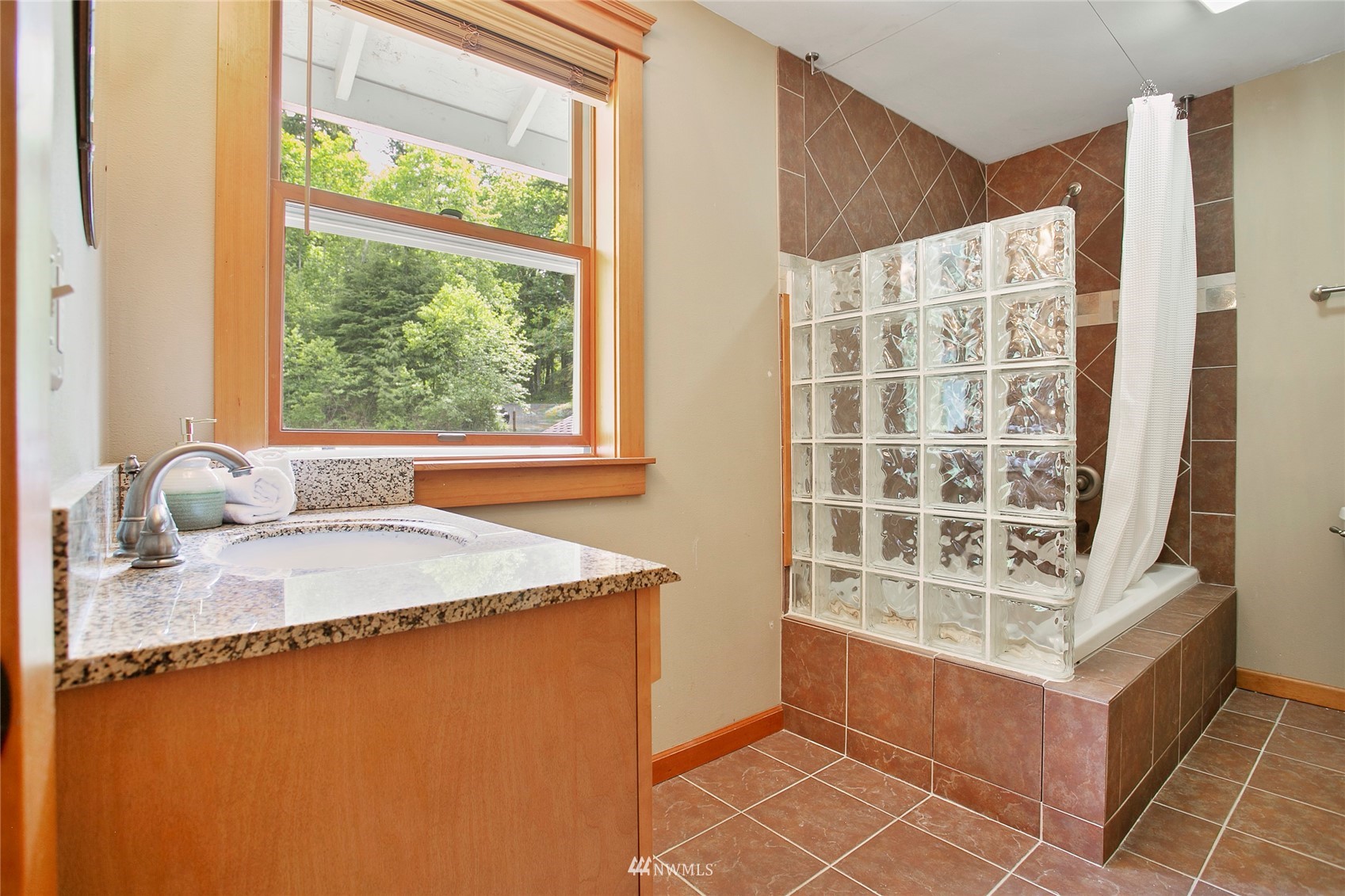 910 Iowa Heights Road Sedro-Woolley, WA 98284 - Photo 31 of 40