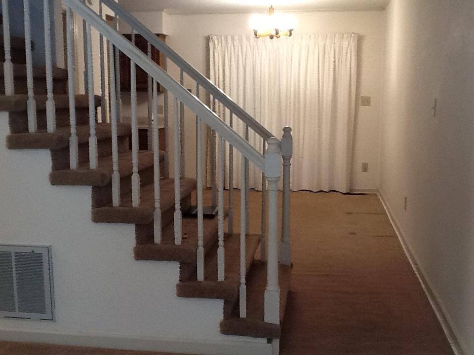 163 Hendrix Drive Oak Ridge, TN 37830 - Photo 2 of 9 Entryway