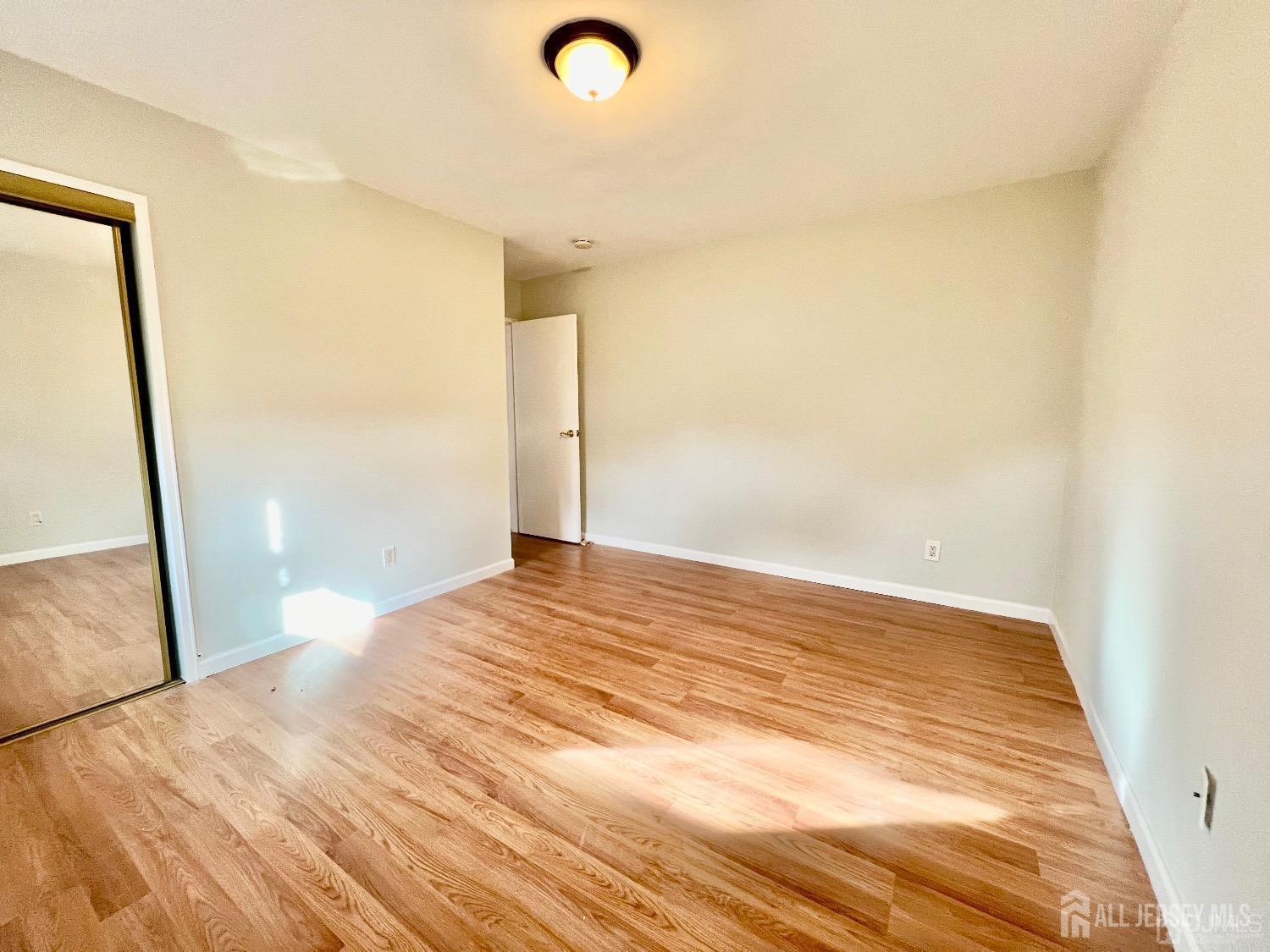 340 Old Post Road Edison, NJ 08817 - Photo 10 of 23 a view of empty room