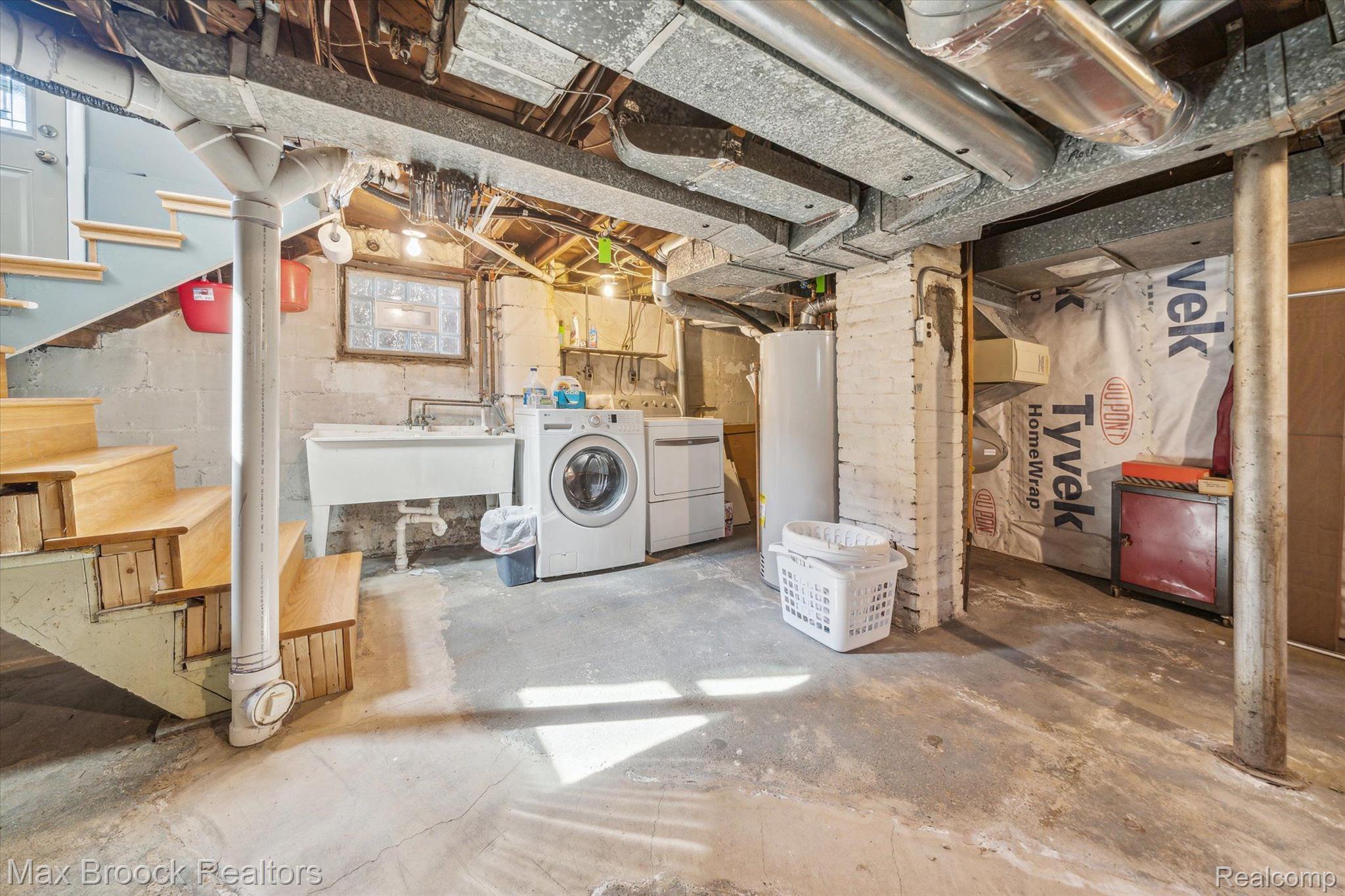 2862 Cumberland Road Berkley, MI 48072 - Photo 26 of 41 Basement
