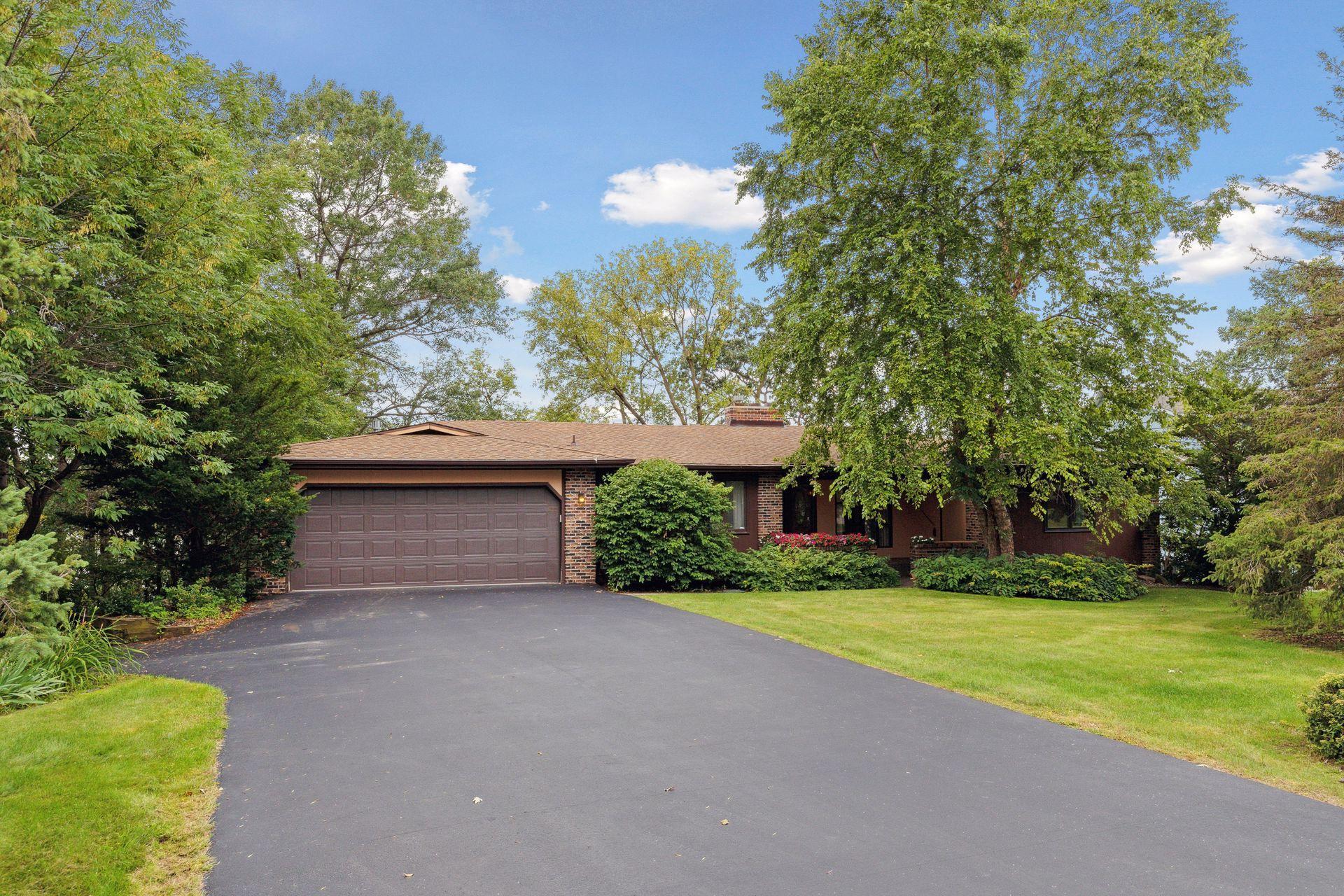 455 Reflection Road Apple Valley, MN 55124 - Photo 1 of 1 Gallery Image 1
