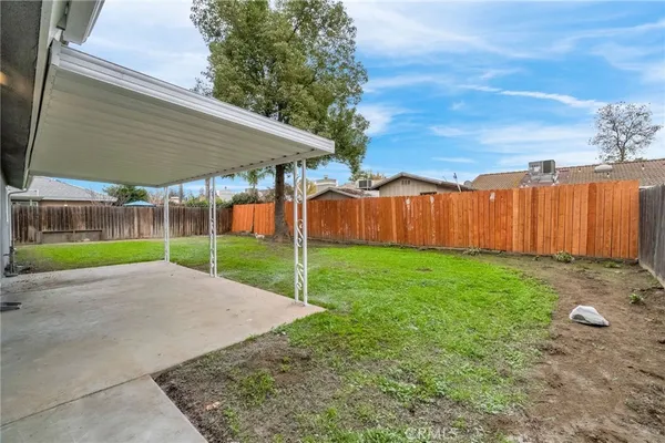 $399,900 | 2808 Riverview Drive, Madera, CA 93637