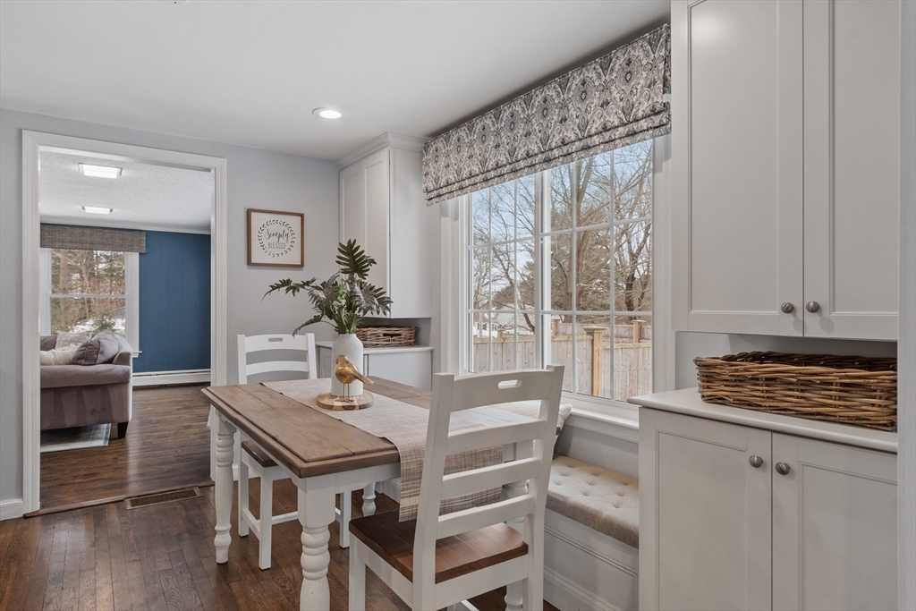 11 Temple Road Lynnfield, MA 01940 - Photo 15 of 41 Gallery Image 15