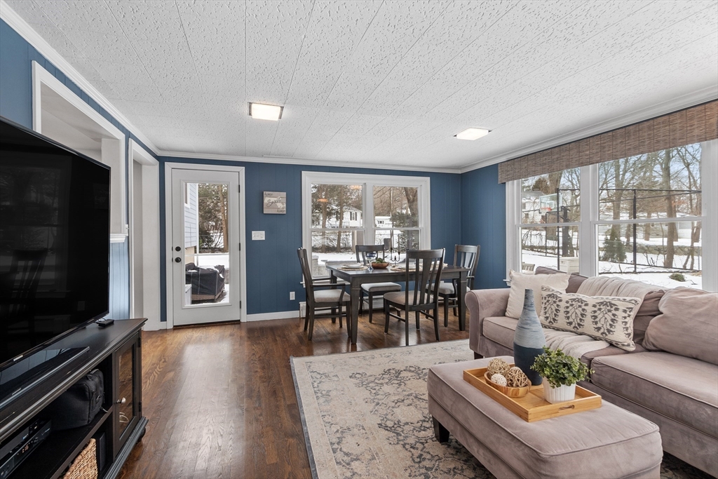 11 Temple Road Lynnfield, MA 01940 - Photo 20 of 41 Gallery Image 20