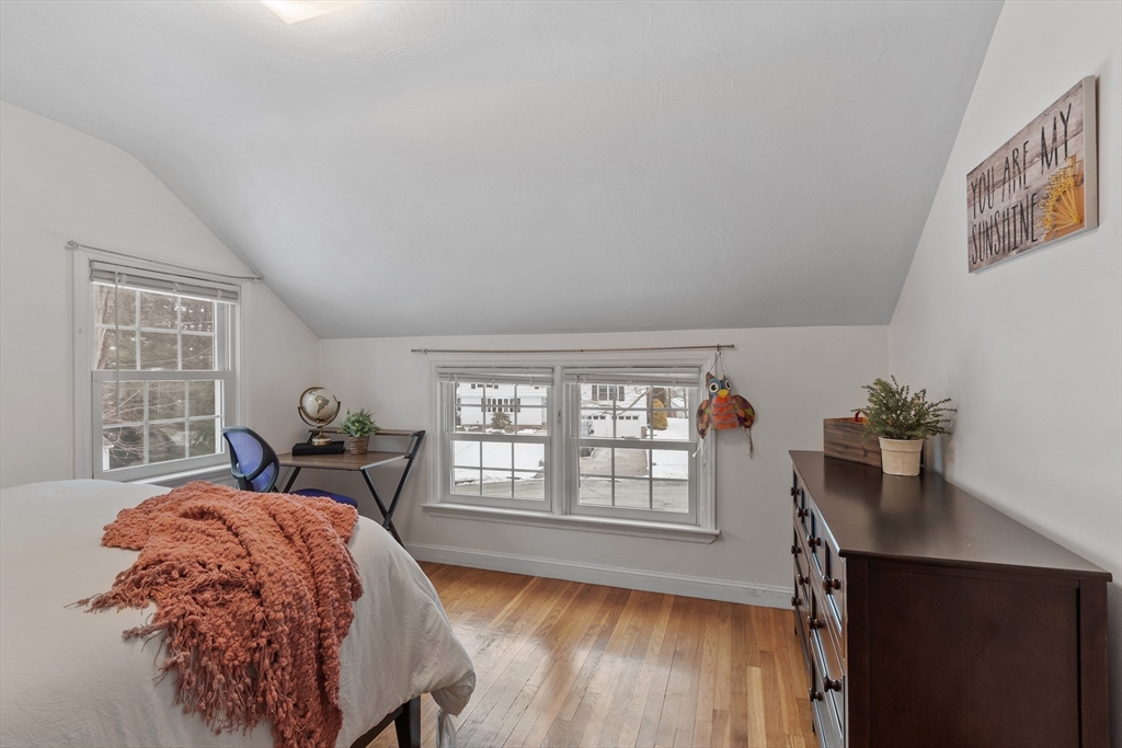 11 Temple Road Lynnfield, MA 01940 - Photo 28 of 41 Gallery Image 28