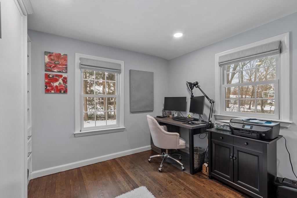 11 Temple Road Lynnfield, MA 01940 - Photo 31 of 41 Gallery Image 31