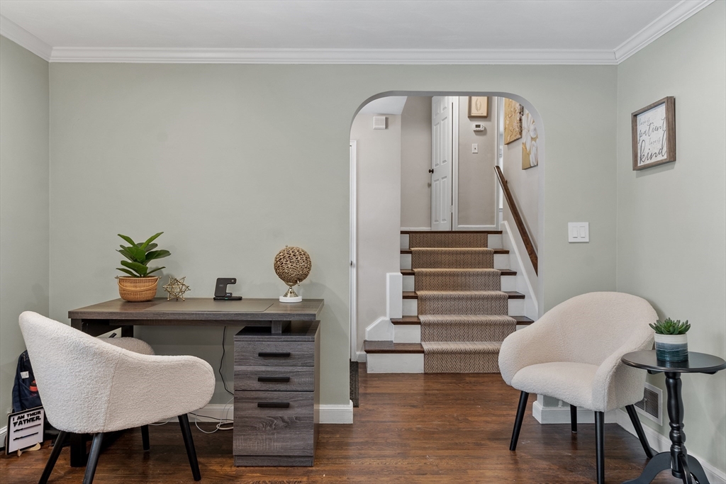 11 Temple Road Lynnfield, MA 01940 - Photo 7 of 41 Gallery Image 7