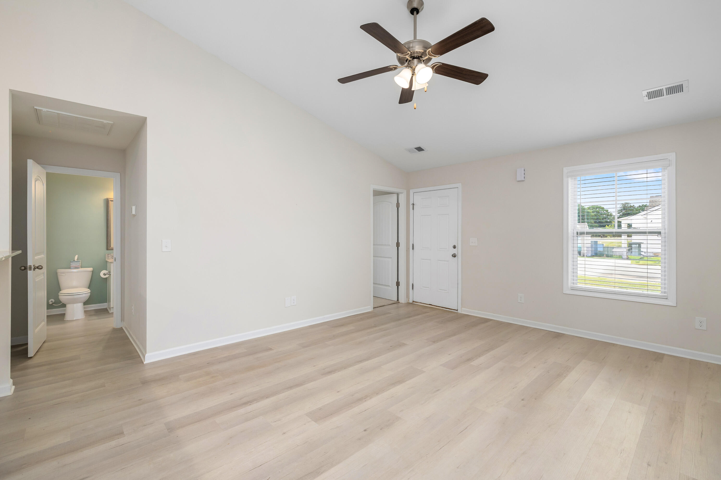 2147 Stillpointe Drive Sumter, SC 29154 - Photo 2 of 22