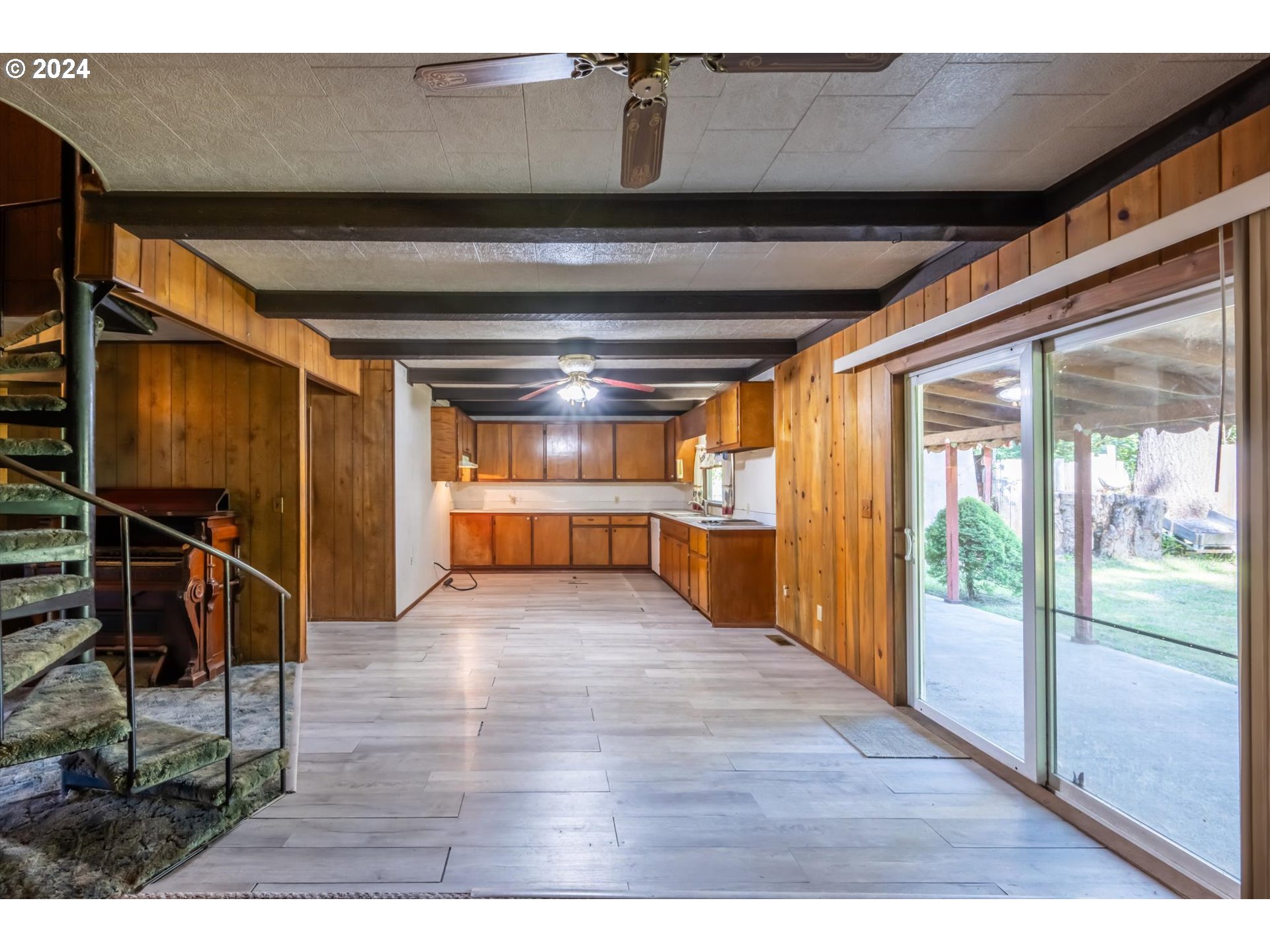 59460 Fairview Road Coquille, OR 97423 - Photo 12 of 35 Gallery Image 12