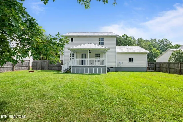 $419,000 | 348 Ridge Road, Caryville, TN 37714