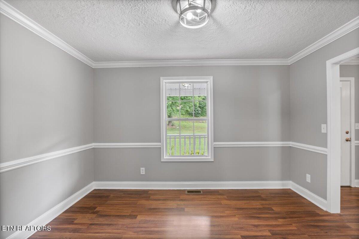 348 Ridge Road Caryville, TN 37714 - Photo 8 of 45 31-Ridge Rd