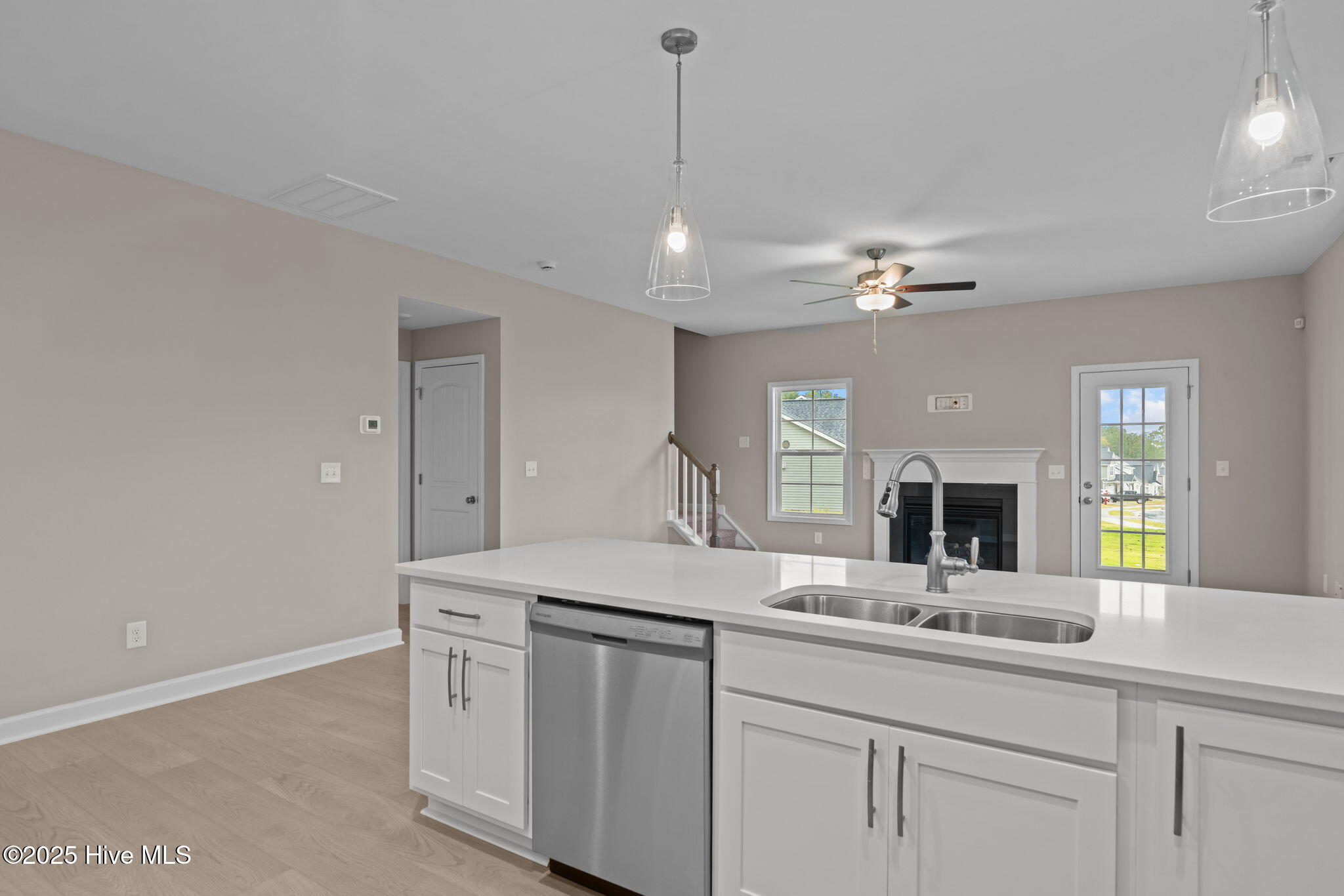 274 Rough Ridge Trail, Unit 33 Aberdeen, NC 28315 - Photo 14 of 51 12-web-or-mls-DSC08073