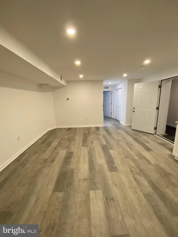 a view of a livingroom with a dishwasher