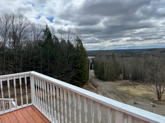 $298,900 | 1040 Canaan Road, Skowhegan, ME 04976