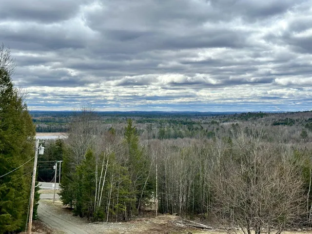 $298,900 | 1040 Canaan Road, Skowhegan, ME 04976