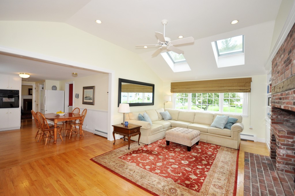 10 Bromfield Road Acton, MA 01720 - Photo 11 of 26