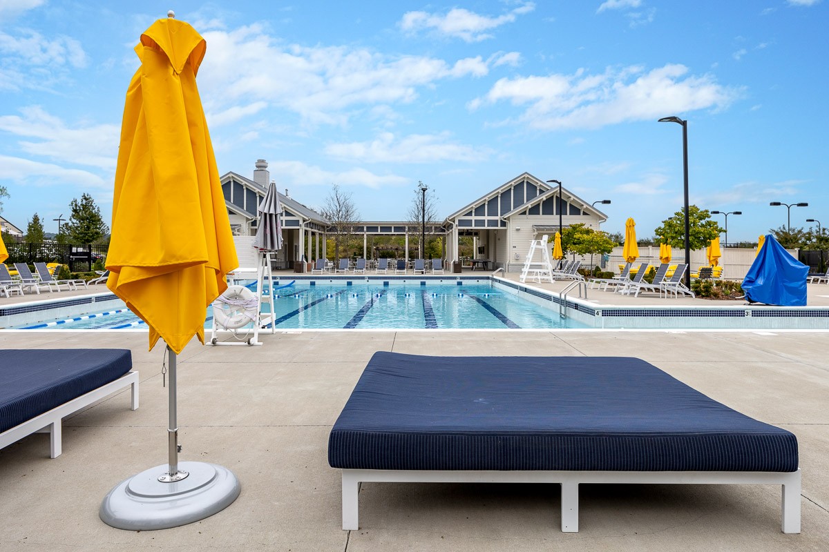960 Cheltenham Avenue Franklin, TN 37064 - Photo 56 of 62 a room with furniture and a table