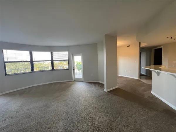 $3,500 | 670 Island Way, Unit 400, Clearwater, FL 33767