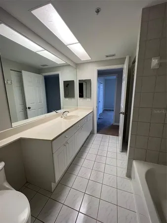 $3,500 | 670 Island Way, Unit 400, Clearwater, FL 33767