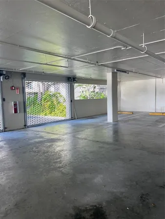 $3,500 | 670 Island Way, Unit 400, Clearwater, FL 33767