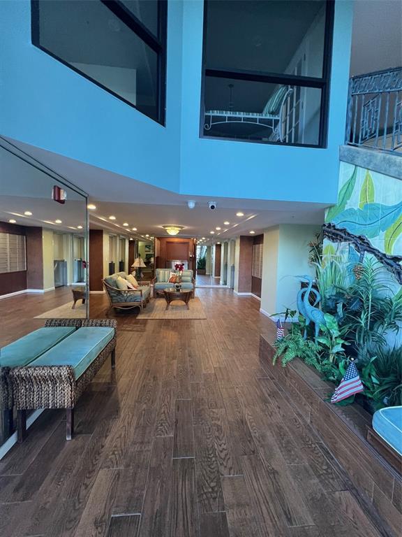 670 Island Way, Unit 400 Clearwater, FL 33767 - Photo 6 of 70