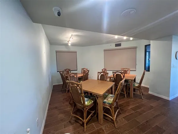 $3,500 | 670 Island Way, Unit 400, Clearwater, FL 33767