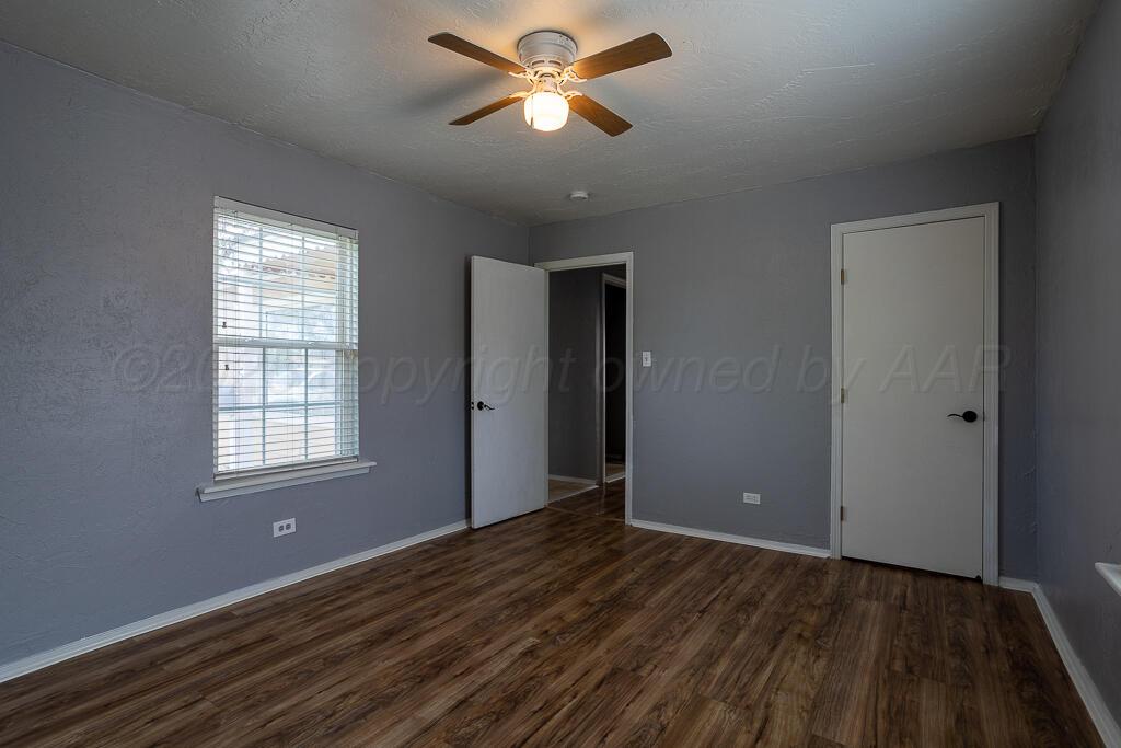 4105 Gables Street Amarillo, TX 79110 - Photo 10 of 18 a view of a livingroom with a window