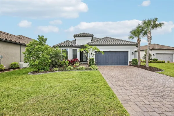 $850,000 | 10834 Calluna Drive, Odessa, FL 33556