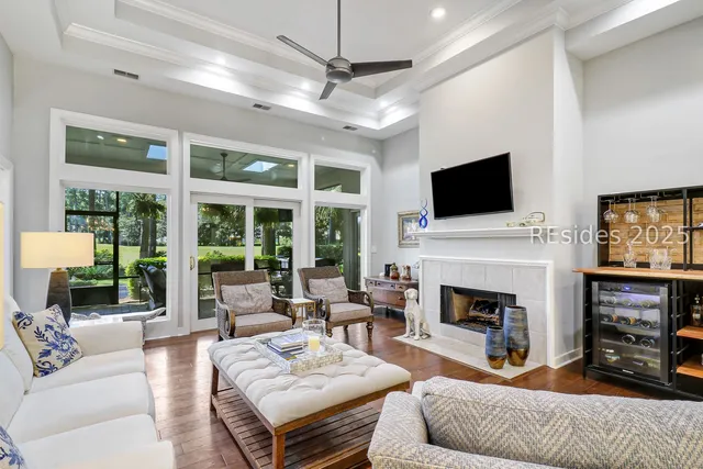 $884,000 | 122 Summerton Drive, Bluffton, SC 29910