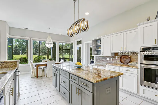 $884,000 | 122 Summerton Drive, Bluffton, SC 29910
