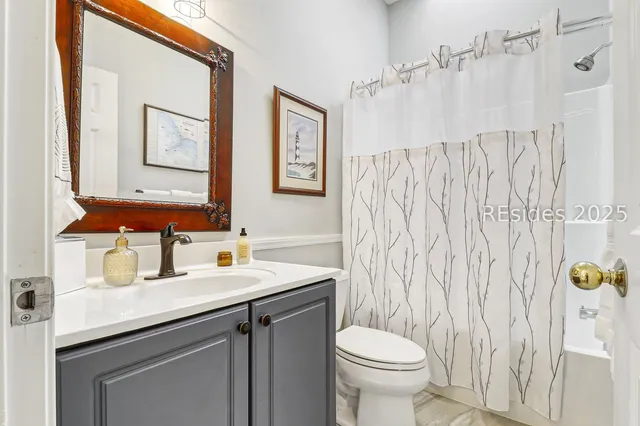 $884,000 | 122 Summerton Drive, Bluffton, SC 29910