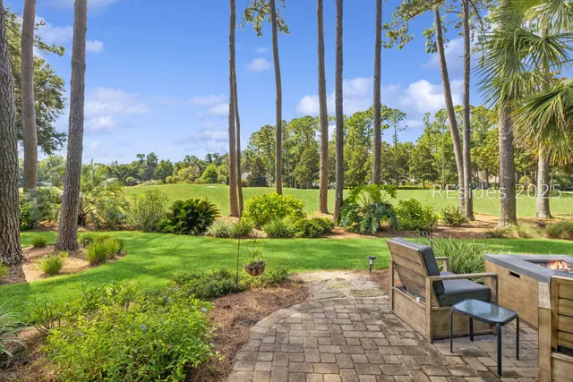 $884,000 | 122 Summerton Drive, Bluffton, SC 29910