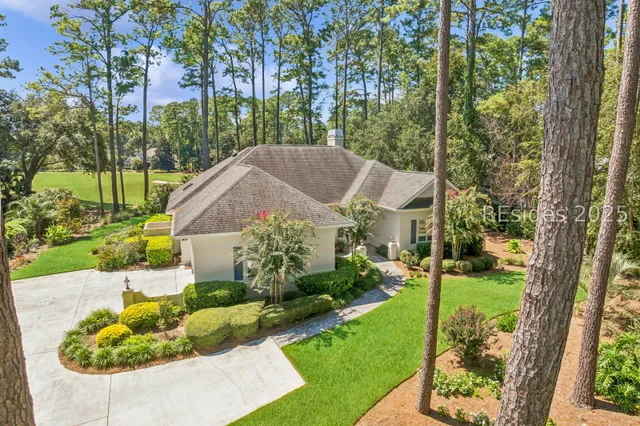 $884,000 | 122 Summerton Drive, Bluffton, SC 29910