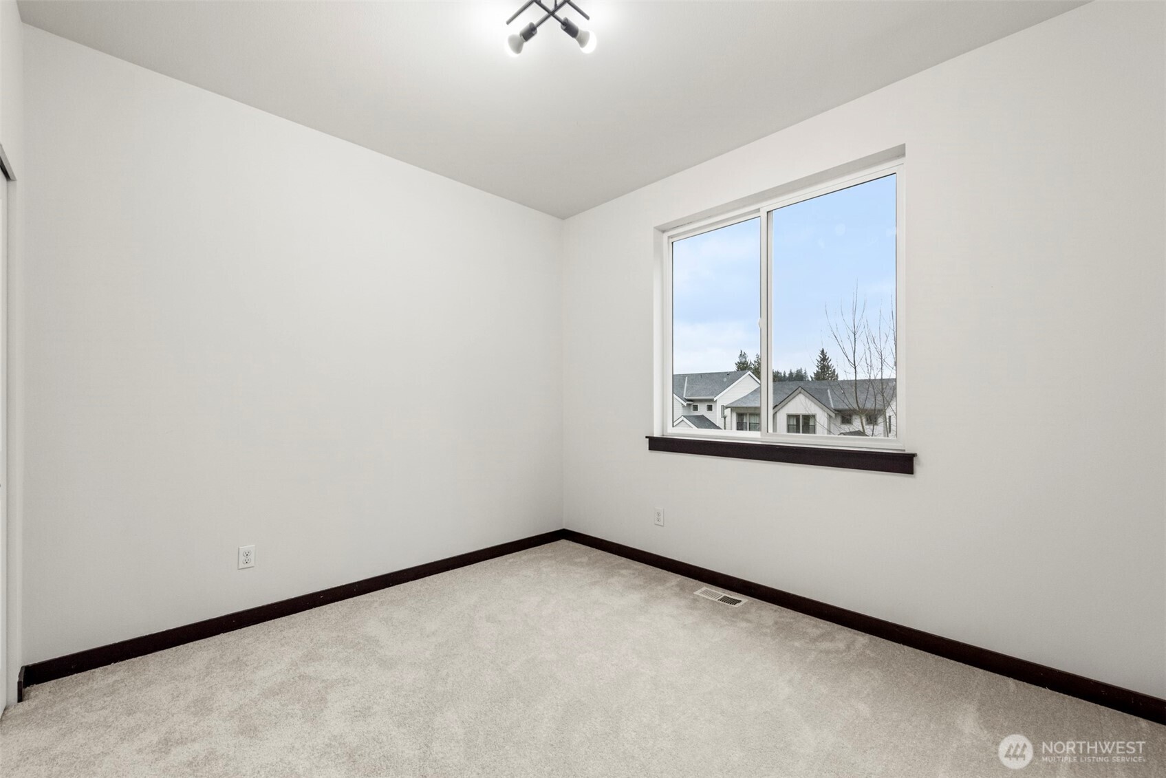 17413 3rd Avenue Southeast Bothell, WA 98012 - Photo 21 of 28