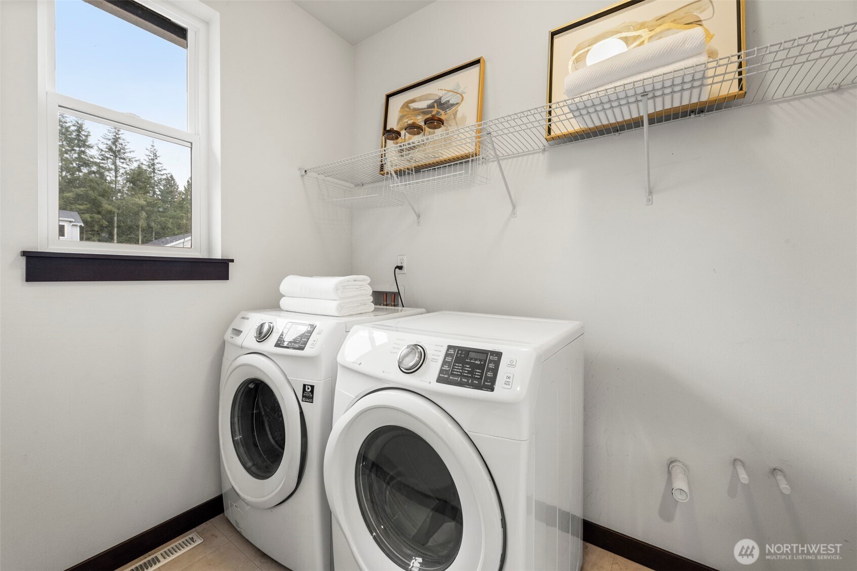 17413 3rd Avenue Southeast Bothell, WA 98012 - Photo 23 of 28