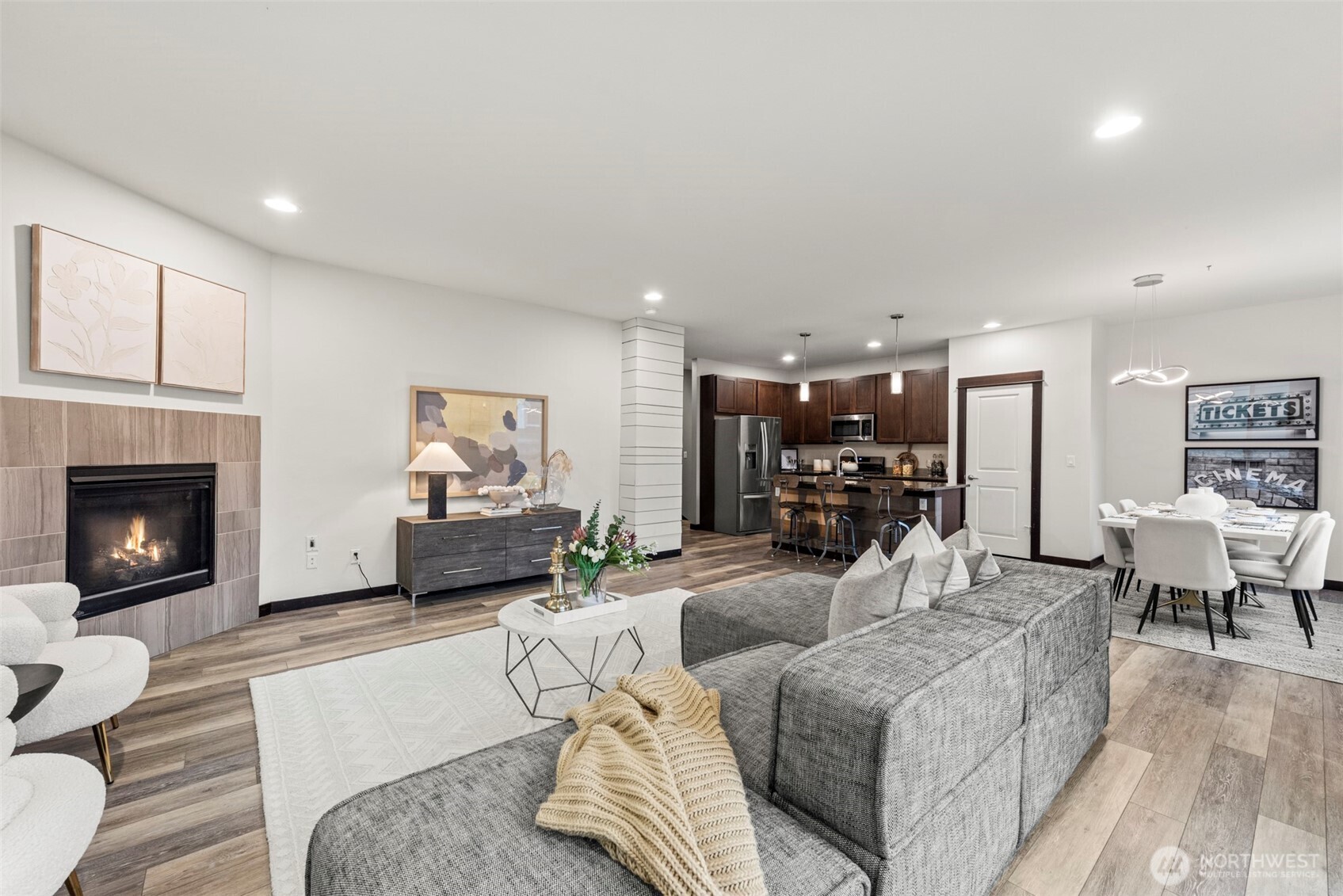 17413 3rd Avenue Southeast Bothell, WA 98012 - Photo 5 of 28