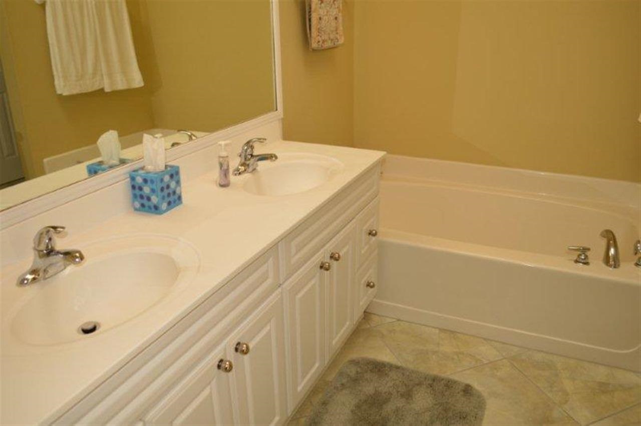 7067 Shellfish Court Navarre, FL 32566 - Photo 16 of 30 Gallery Image 16