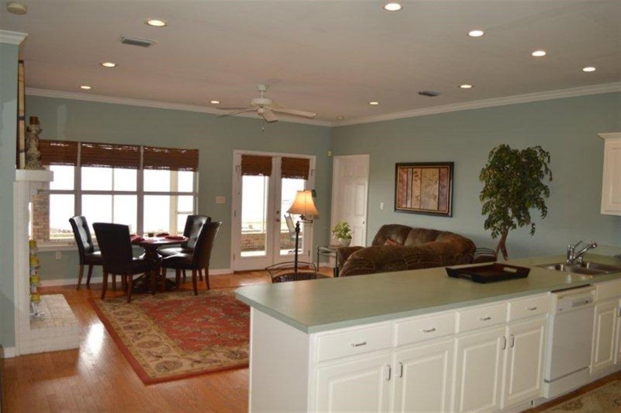 7067 Shellfish Court Navarre, FL 32566 - Photo 5 of 30 Gallery Image 5