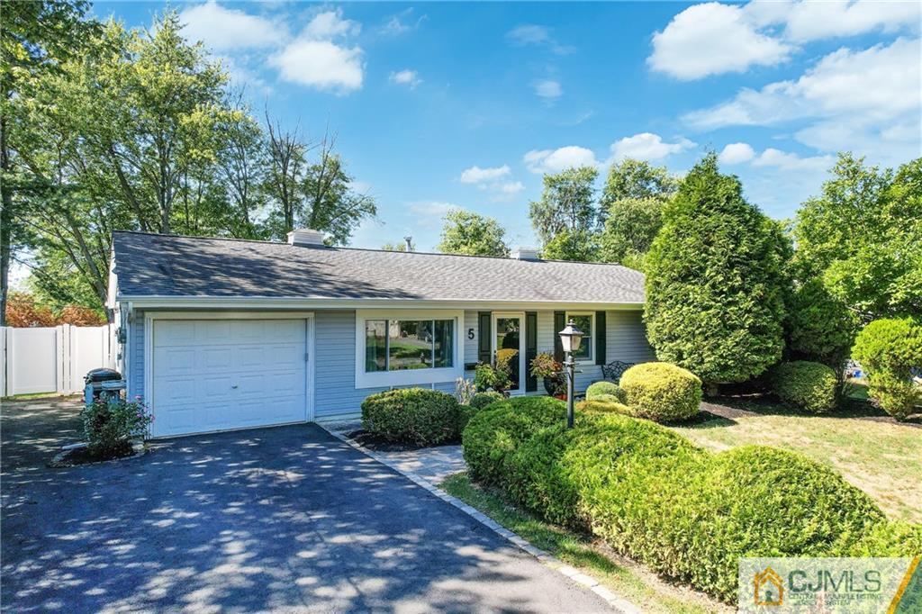 5 Savage Road Kendall Park, NJ 08824 - Photo 1 of 33 Gallery Image 1
