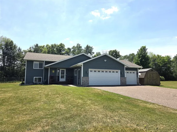 $399,000 | 282 Babes Lane, Cameron, WI 54822