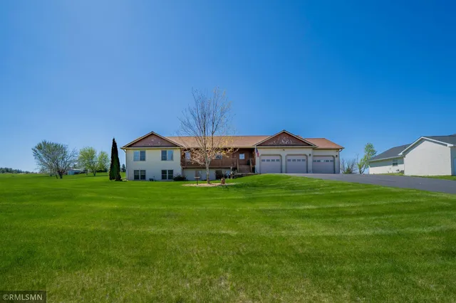 $449,900 | 1603 86th Avenue, Hammond, WI 54015